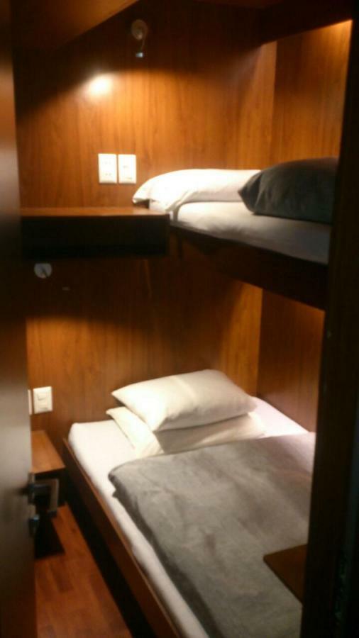 Onkel Inn Airport Sleepbox ラパス エクステリア 写真