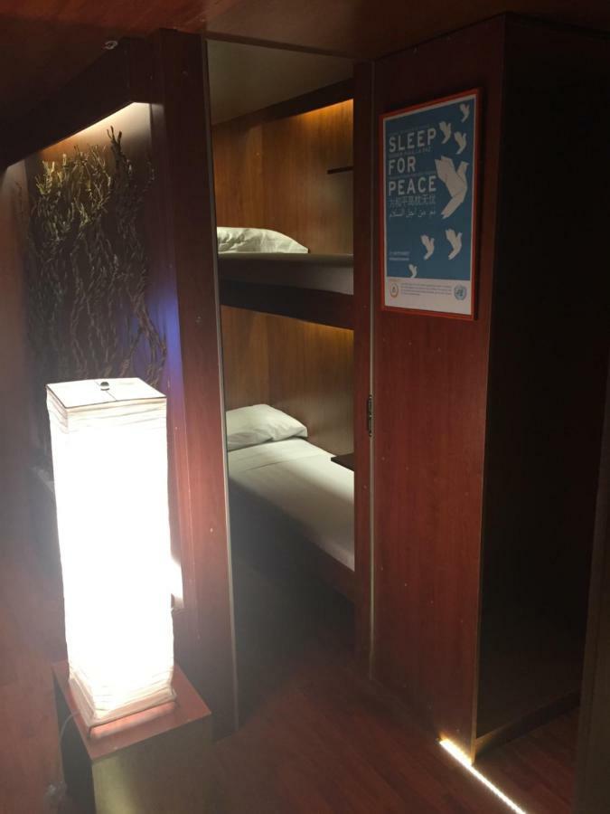 Onkel Inn Airport Sleepbox ラパス エクステリア 写真