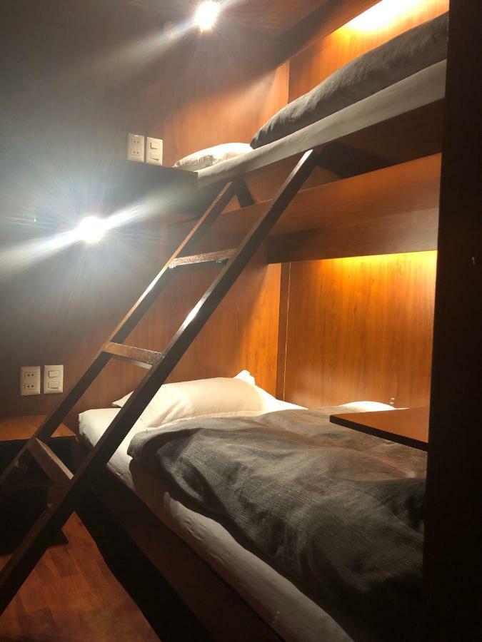 Onkel Inn Airport Sleepbox ラパス エクステリア 写真