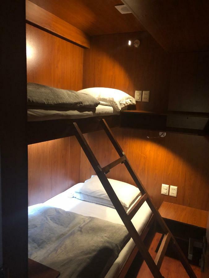 Onkel Inn Airport Sleepbox ラパス エクステリア 写真